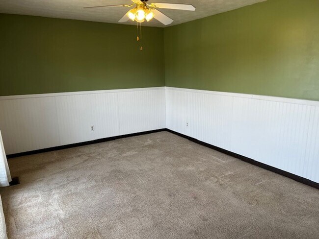 Foto del edificio - Maryville 37803 - 3 bedroom, 1.5 bath home...