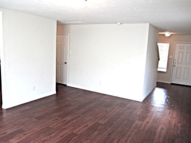 Foto del edificio - 22323 Queenbury Hills Dr