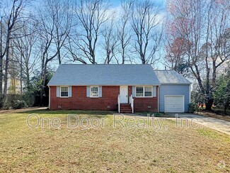 Building Photo - 106 Lexington Dr
