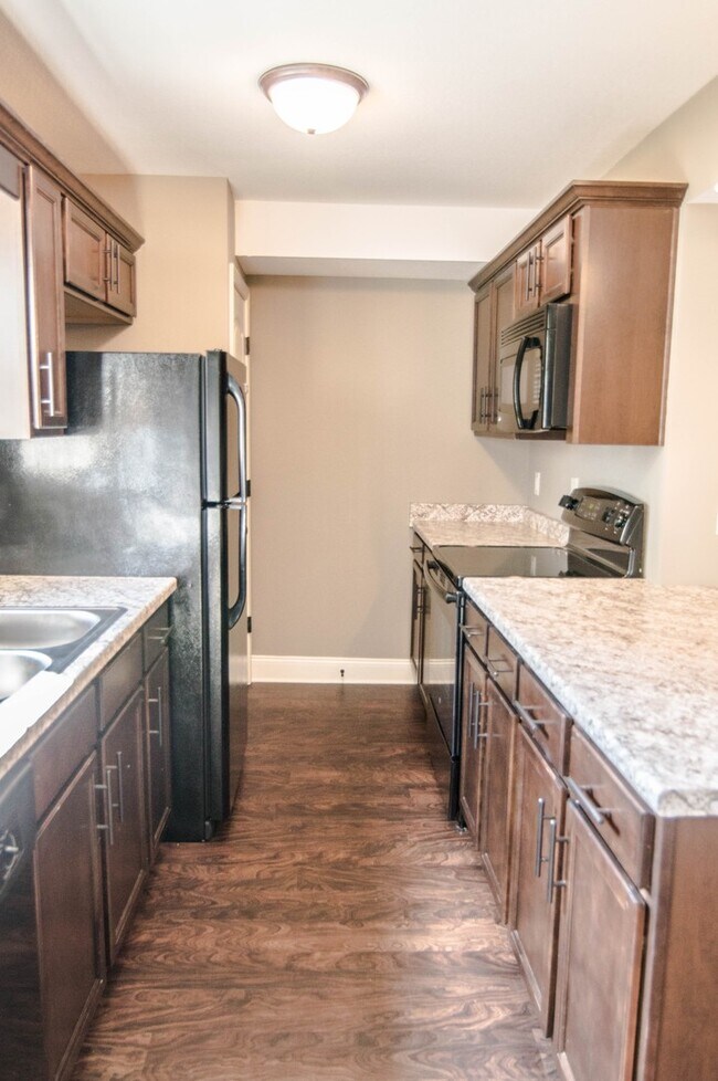 Foto del edificio - Pet Friendly Two Bedroom!