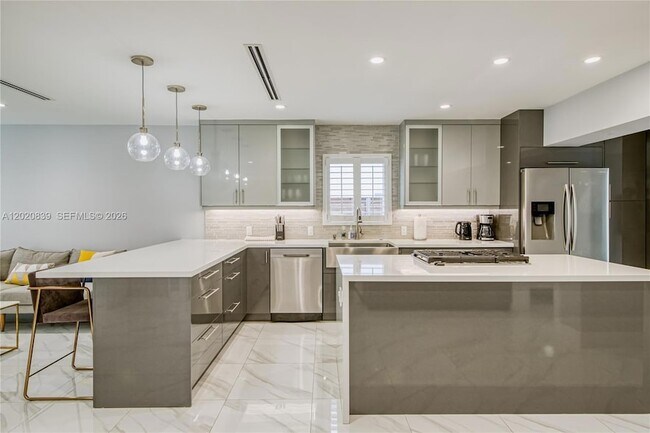 Foto del edificio - 1239 Washington St