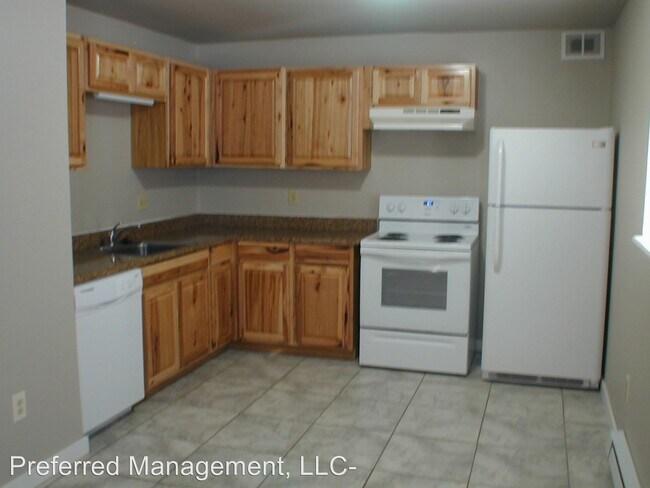 Building Photo - 5424-26-28-30 Imperial Ct
