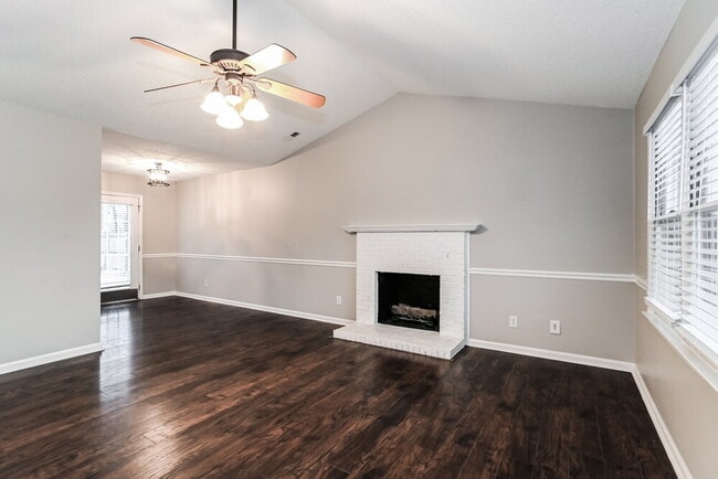 Building Photo - 3100 Faircroft Way