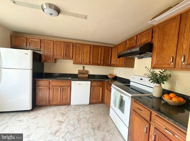 Building Photo - 10508 Smithy Ct