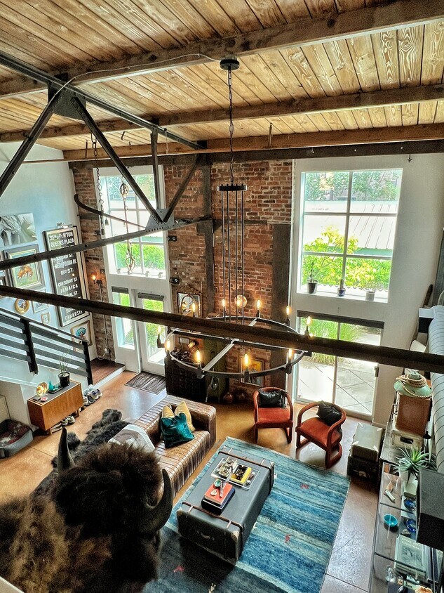 Foto principal - 3033 Blake St