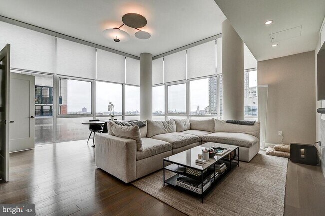 Foto del edificio - 1330 Lancaster St