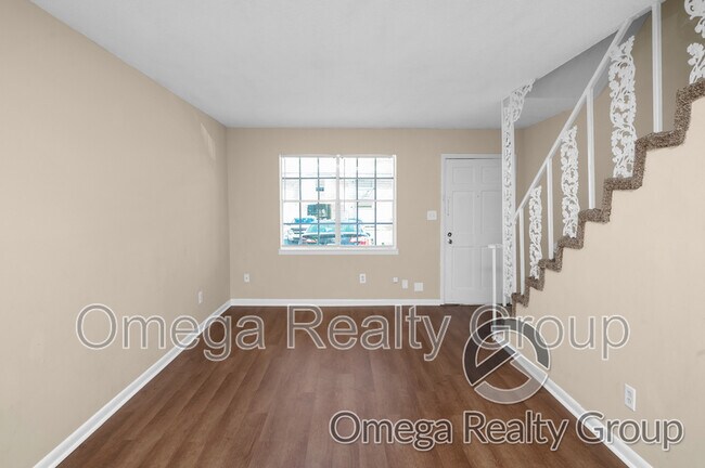 Foto del edificio - 425 Oakwood Ave