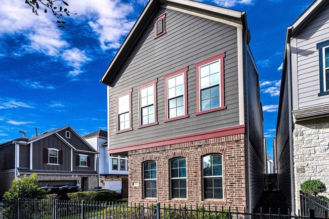 Building Photo - 12562 Holly Blue Ln