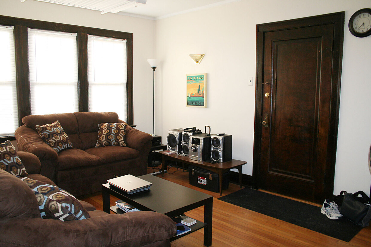 Foto principal - 1941 Grove Ave