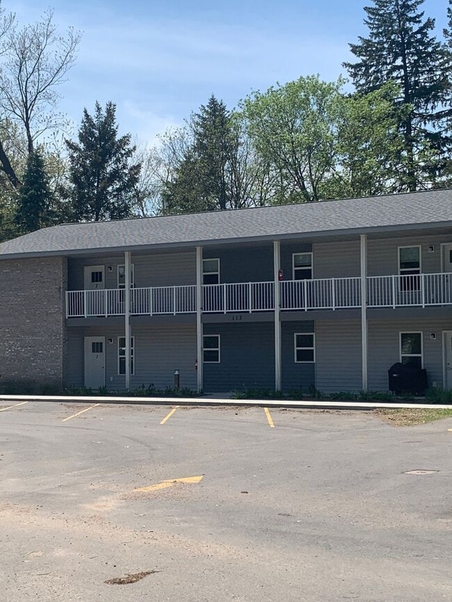 Building Photo - 113 Sturgeon Eddy Rd