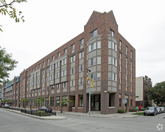 Foto principal - Marquette University Apartments