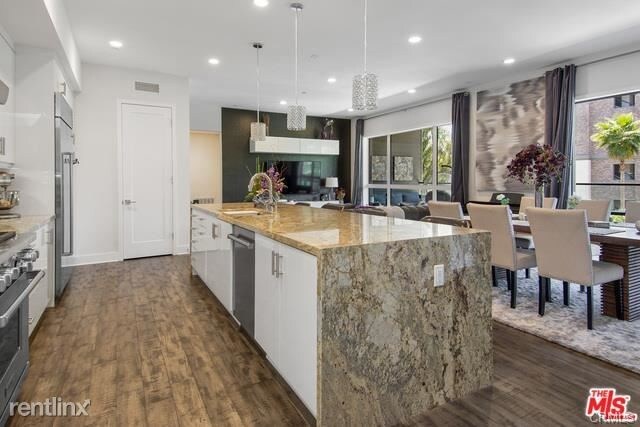 Building Photo - 4 br, 4 bath House - 5825 Meadowlark Pl # 1