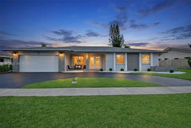 Building Photo - 406 Sailboat Cir