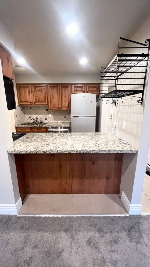 Foto del edificio - 1 Bedroom/1 Bathroom unit in South Ogden