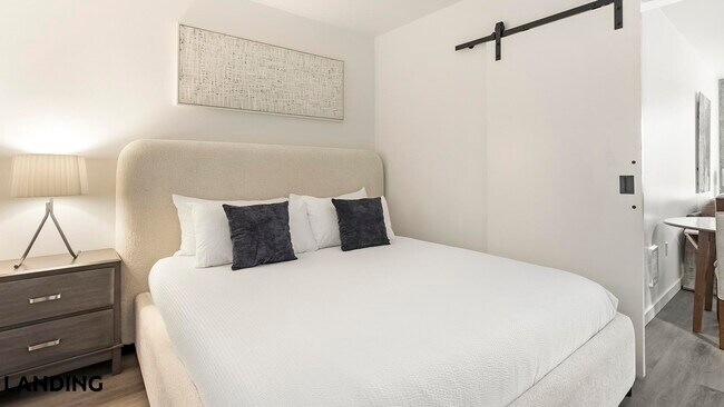 Foto del edificio - 8511 15th Ave NW