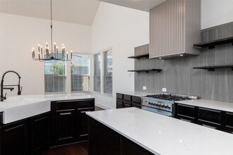 Building Photo - 624 Rockhurst Trail