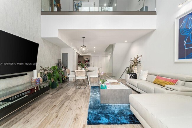 Foto del edificio - 455 NE 39th St