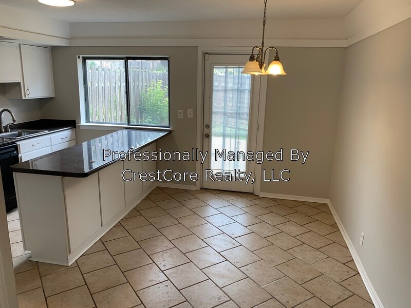 1865 Poplar Woods Cir E, Germantown, TN 38138 Condo for Rent in