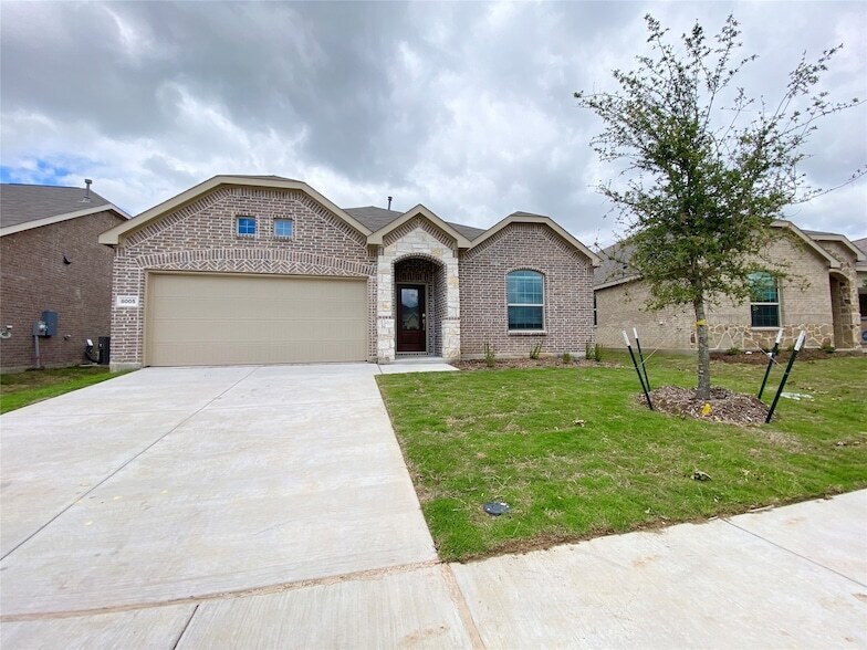 Foto principal - 8005 Green Heron Dr