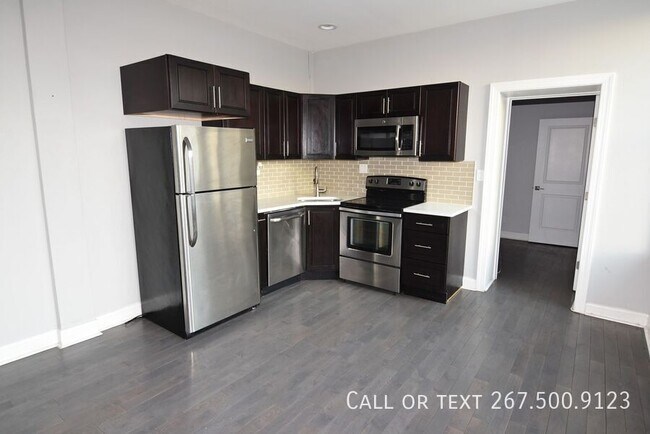Foto del edificio - 4100 Parkside Ave