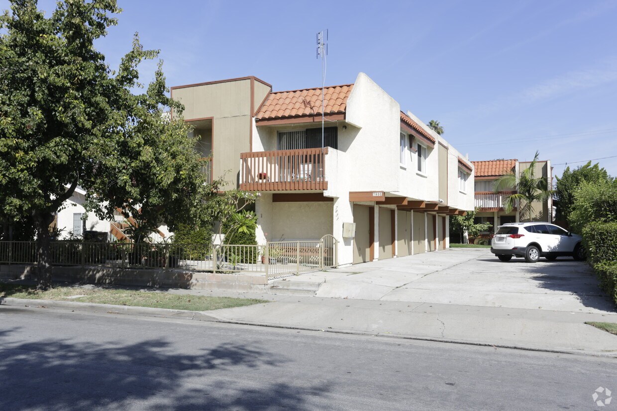Primary Photo - 7831 Alhambra Dr
