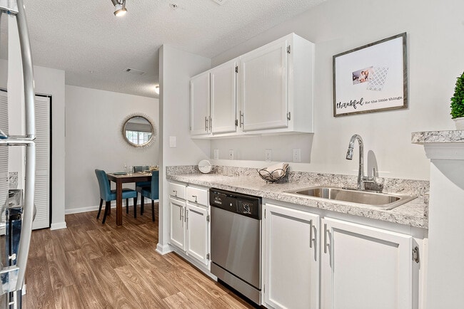 Building Photo - Tramore Village