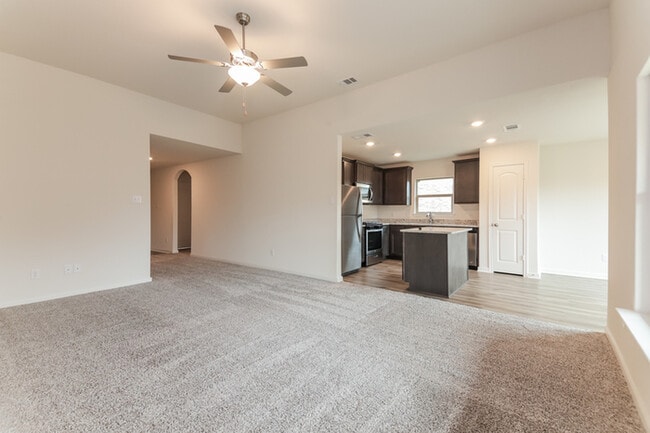 Foto del edificio - 833 Mallorie Ln