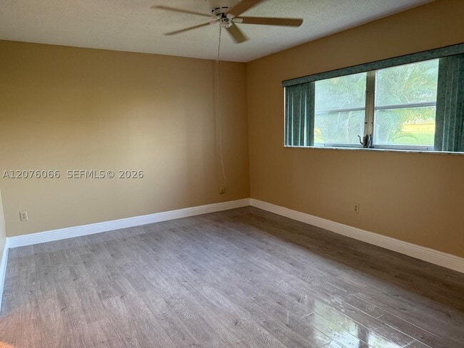 Building Photo - 7797 Golf Cir Dr
