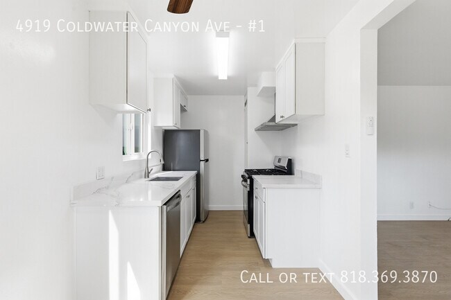 Foto del edificio - 4919 Coldwater Canyon Ave