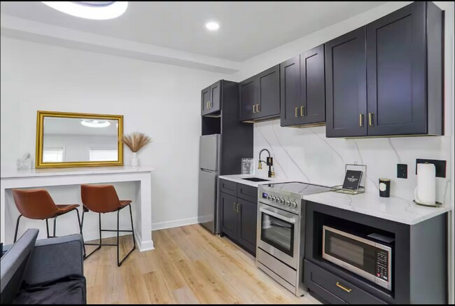 Foto del edificio - 1698 Beechwood Blvd SW
