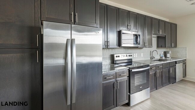 Building Photo - 5200 White Settlement Rd