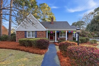 Building Photo - 1700 E Mulberry St