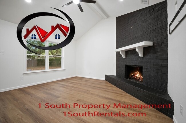 Foto del edificio - 9391 Burnt Tree Dr