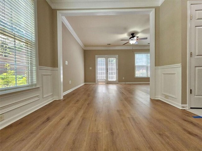 Building Photo - 6162 Deluna Way