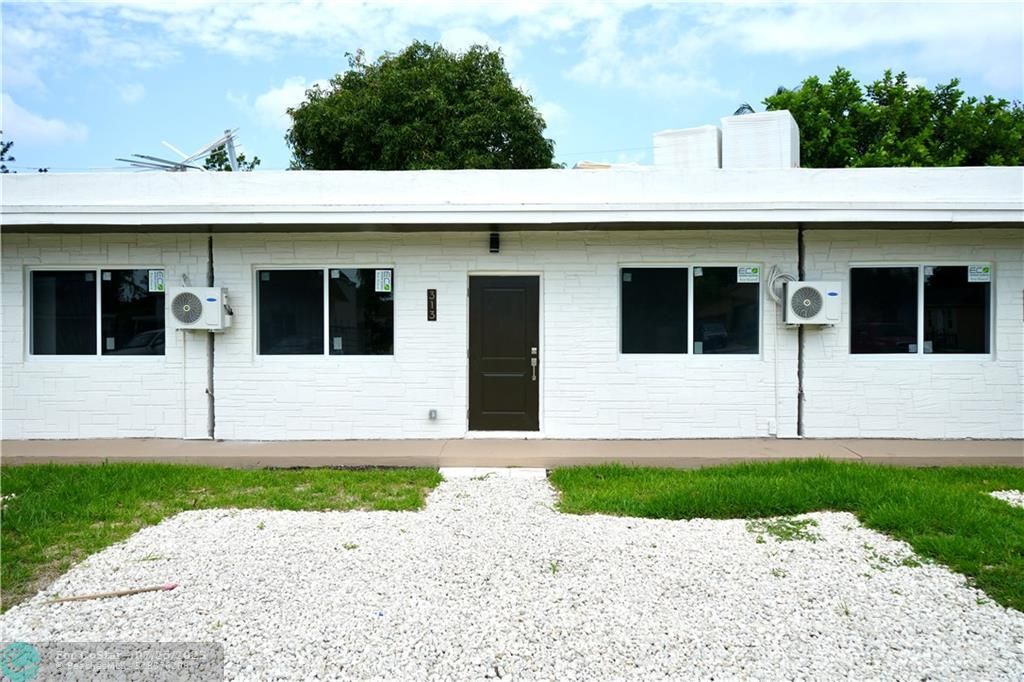 313 Swain Blvd, Greenacres, FL 33463 House for Rent in Greenacres, FL