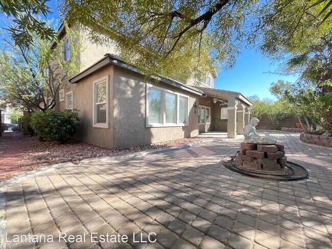 Building Photo - 5 br, 2.5 bath House - 1581 Boundary Peak Way