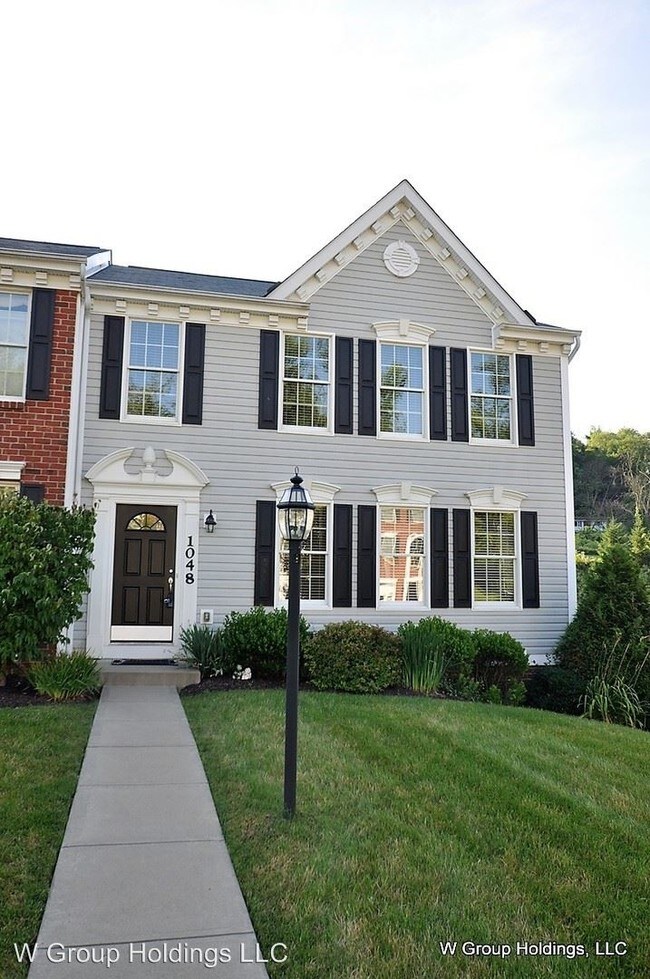 Building Photo - 1048 Bayberry Dr