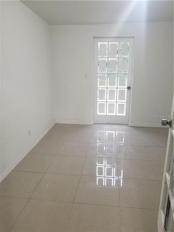 Foto del edificio - 11505 Churchill St
