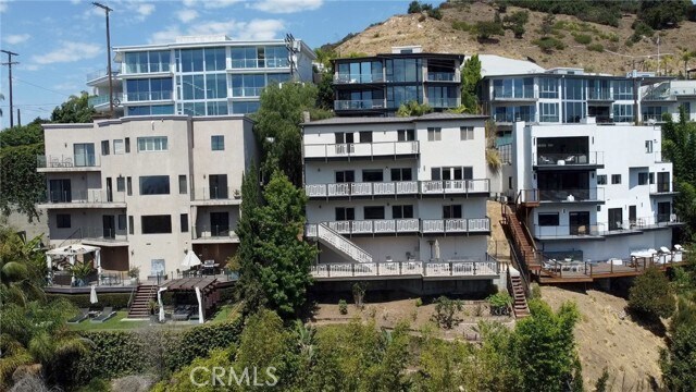 Building Photo - 6432 Weidlake Dr