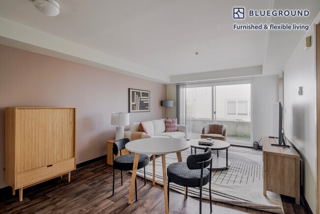 Foto del edificio - 4750 21st Ave NE