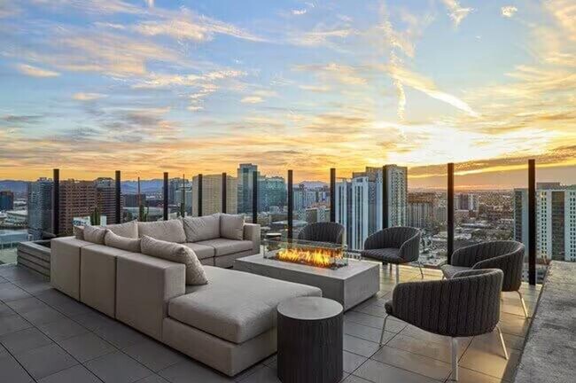 Foto del edificio - 817 N 6th St