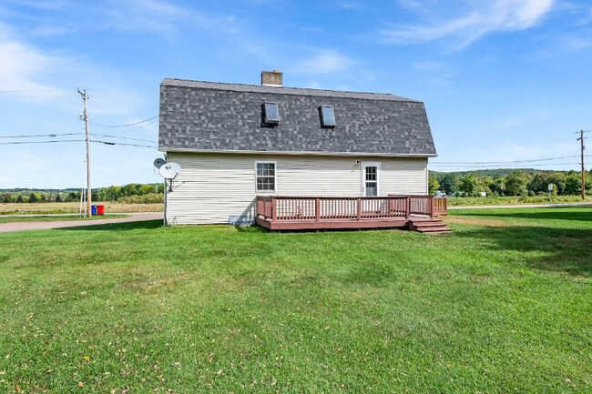 Foto del edificio - 10 Gonyeau Rd