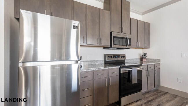 Building Photo - 12500 Shadowglen Trce
