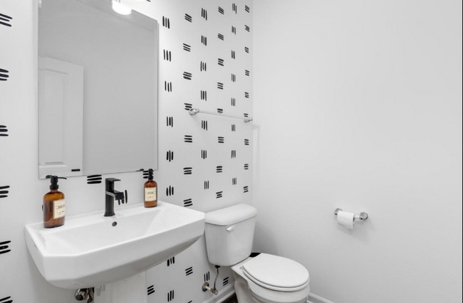Foto del edificio - 311 Timberleaf Cir