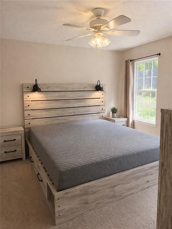 Building Photo - 301 St Charles Ave