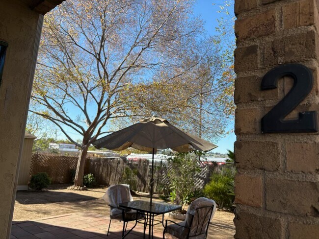 Foto del edificio - 1218 Presioca St