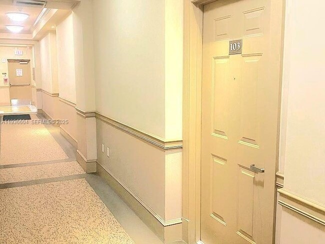 Building Photo - 510 NW 84th Ave