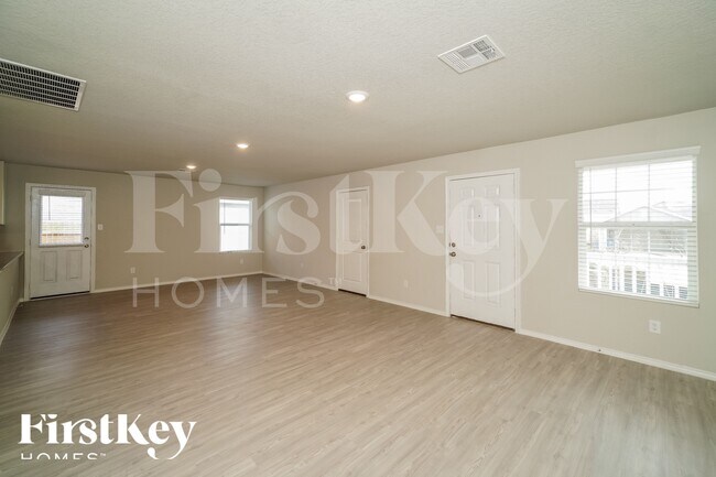 Foto del edificio - 10767 Prusiner Dr