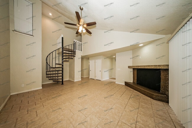 Building Photo - 12412 Chase End Ct