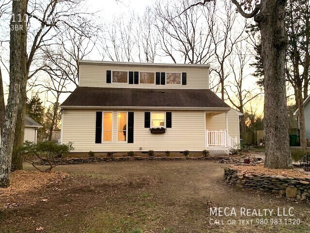 Photo - 11112 Five Cedars Road-